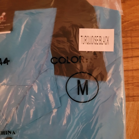 HILTON BOWLING 🎳 SHIRT 👕 - Picture 9 of 16